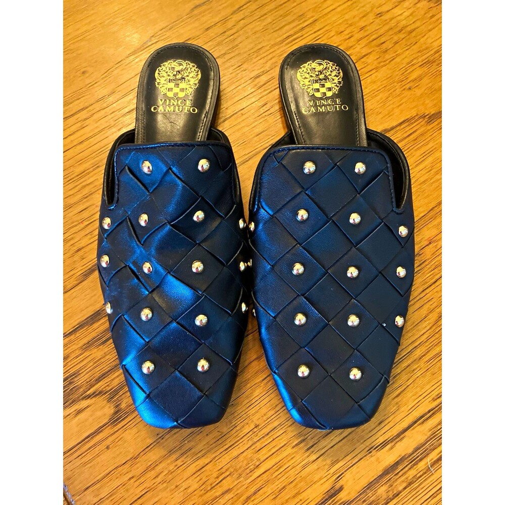 Vince Camuto Women's 9.5M Black Leather Studded Woven Mule Flats Slip-On Cassius